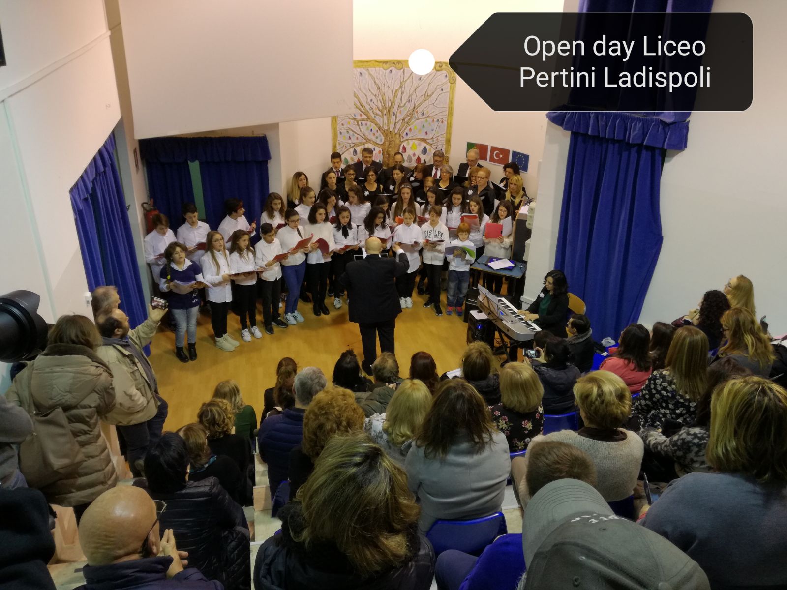Concerto coro I.C. Ilaria Alpi _ Open Day Liceo Pertini