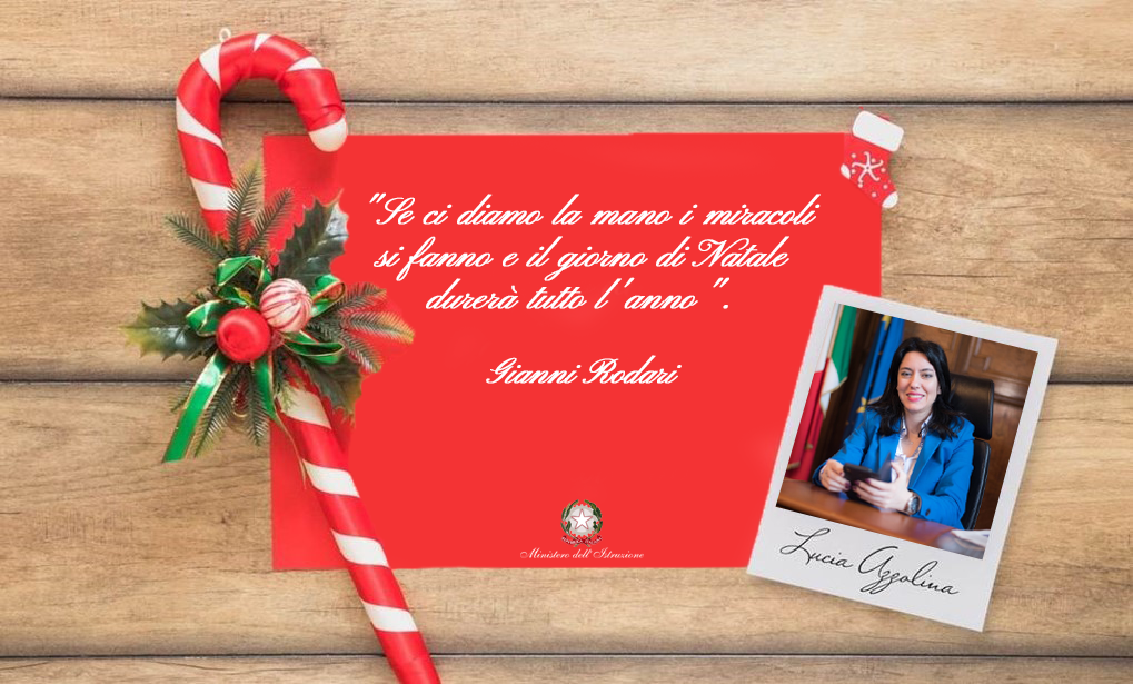 Auguri di Buone Feste alla Comunità Scolastica dalla Ministra Azzolina